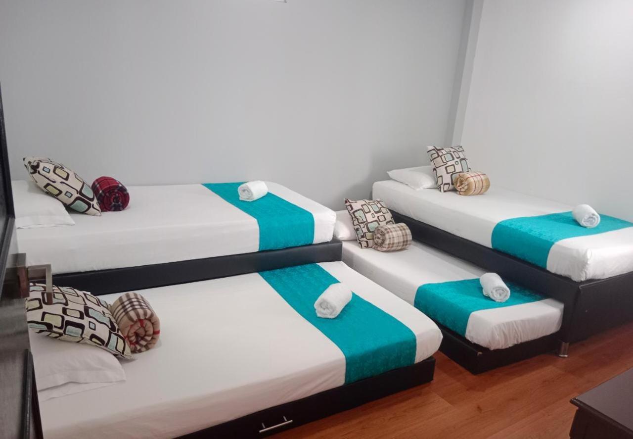 Hotel El Deportista Медельин Экстерьер фото